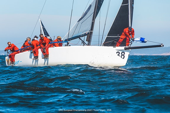 Melges 32 4 of 12
