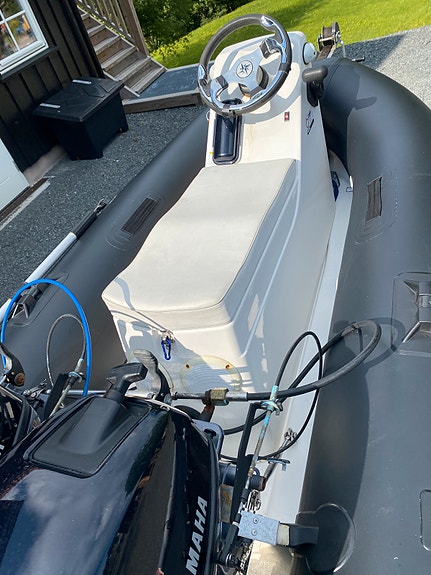 Rib med 2 x 9,9 Yamaha 6 of 20