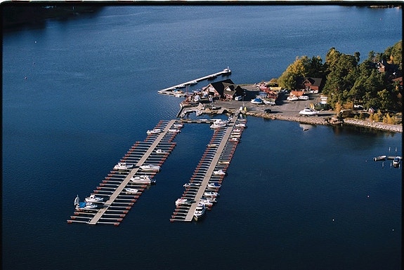 HANKØ MARINA!!! på solsiden.... - 4,50m plass, maks 38´.  Hankø Marina, Norges Råeste Marina