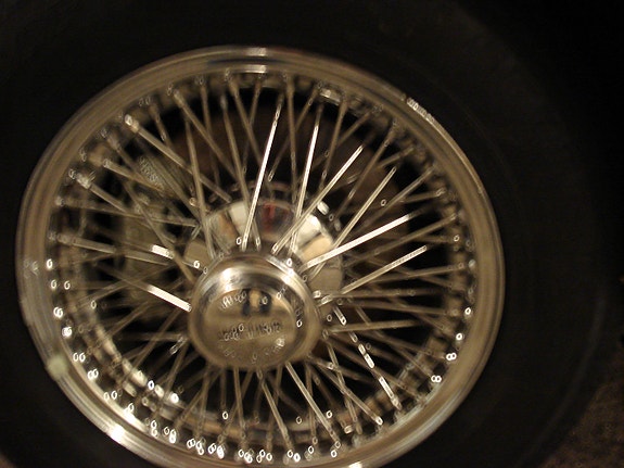 Jaguar E-TYPE 17 of 17