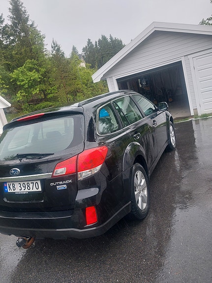 Subaru Outback 6 of 10