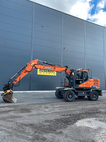 Doosan DX160W-5