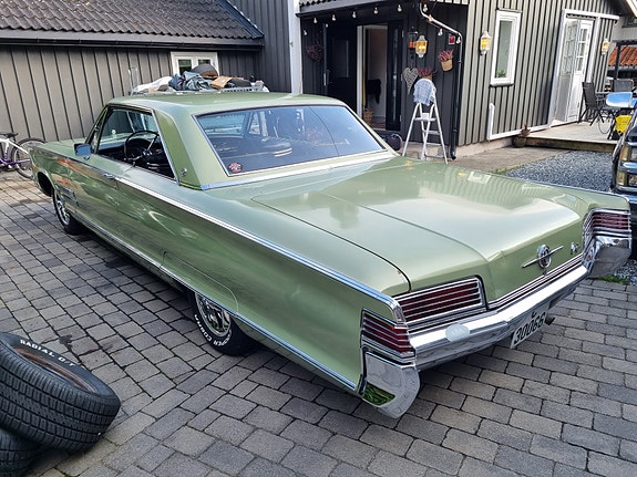 Chrysler 10 of 30