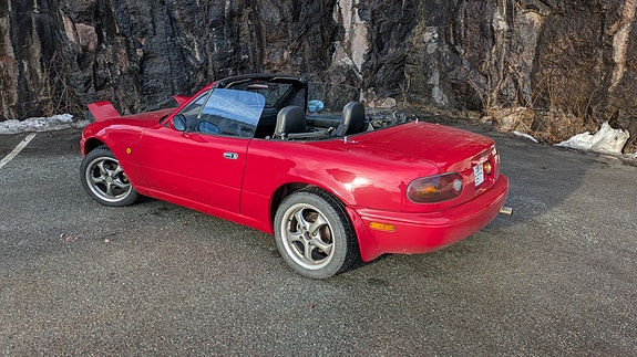 Mazda MX-5 6 of 15