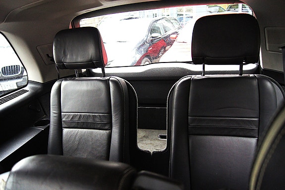 Volvo XC90 12 of 13