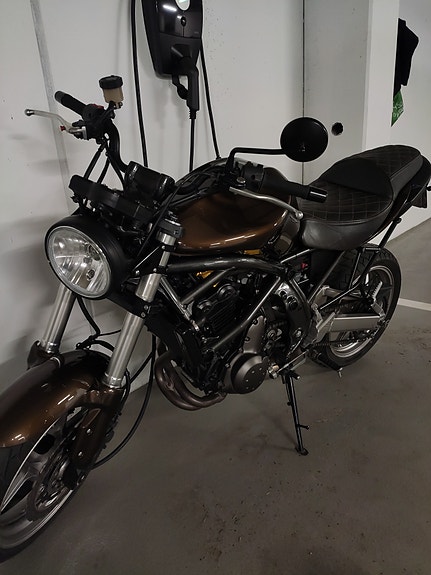 Kawasaki Versys 650 / Custom 9 of 11