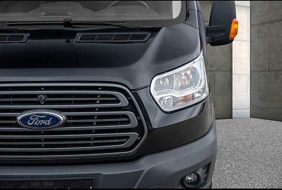 Ford Transit 9 of 21