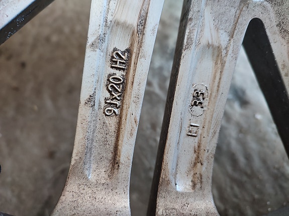 Product image 6 of 9