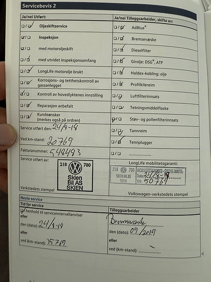 Volkswagen Passat 20 of 30