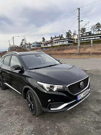 MG ZS EV 7 of 10