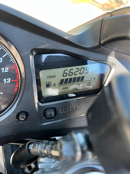 Honda VFR800 6 of 8
