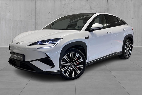 BYD Sealion 7