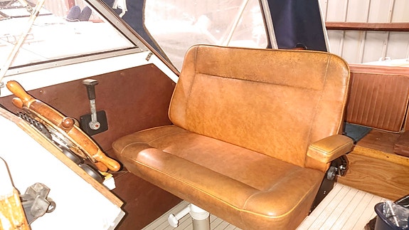 Marex sun cab 24fot 21 of 30
