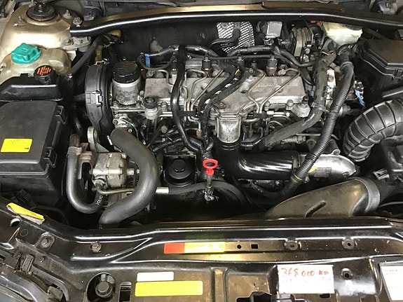 Volvo XC70 12 of 14
