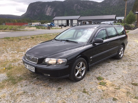 Volvo V70 4 of 7
