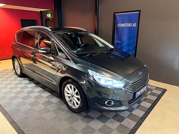 Ford S-MAX 2 of 5
