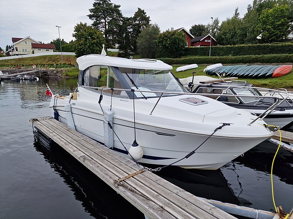 FLOTT FAMILIEBÅT! Beneteau Antares 6.80 2 of 5