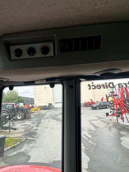 Valtra T202D med Ålø Q75 laster og 1 års bruktforsikring! 2012, kr 679 000,-