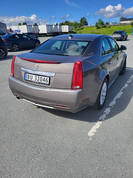 Cadillac CTS 9 of 10