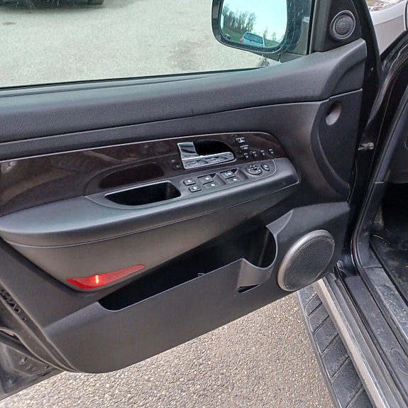 SsangYong Rexton W 15 of 27
