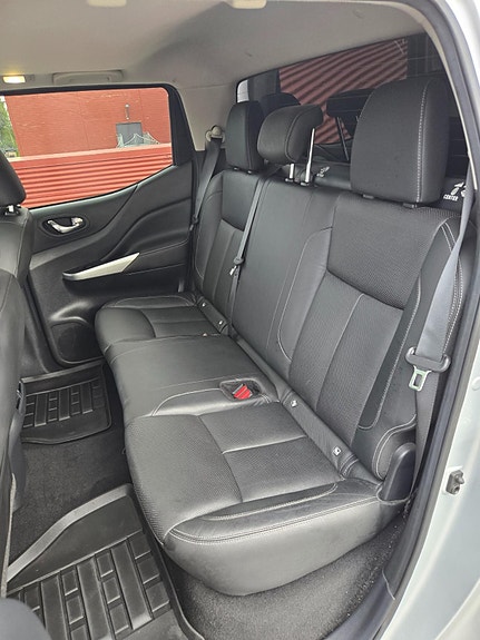 Nissan Navara 16 of 30