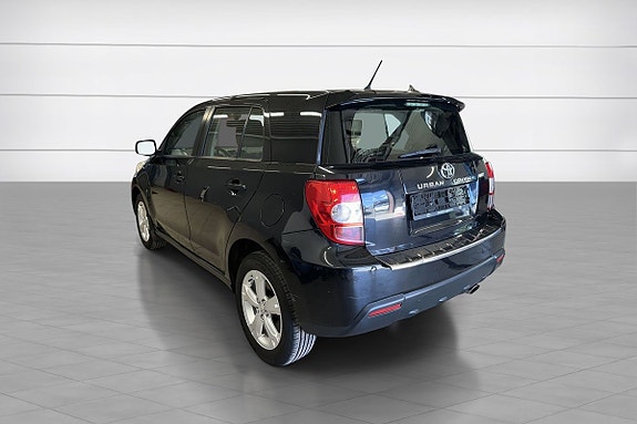 Toyota Urban Cruiser 11 of 26