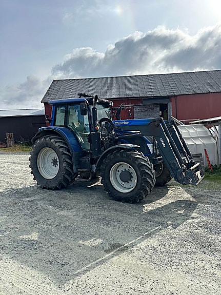 Valtra N163D Lite timer! 2014, kr 679 000,-