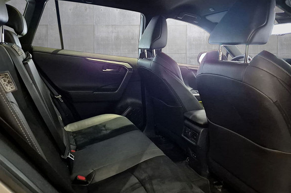 Toyota RAV4 Plug-in Hybrid