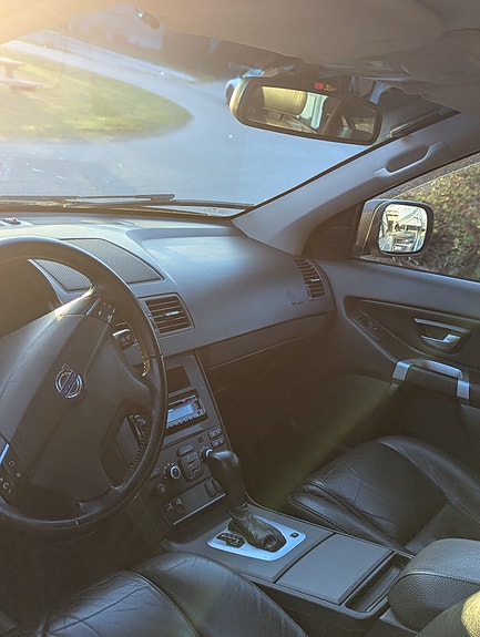 Volvo XC90 15 of 25