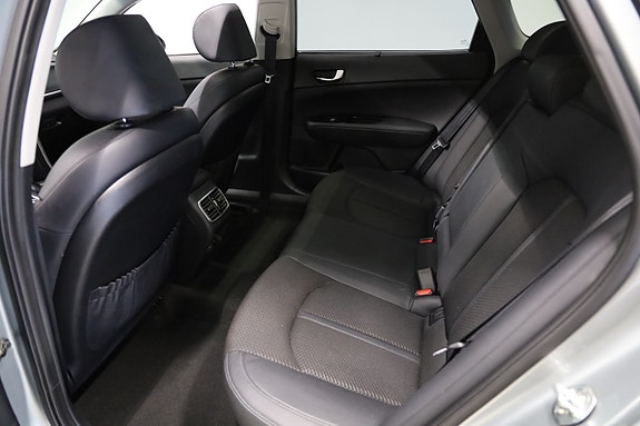 Kia Optima 10 of 11