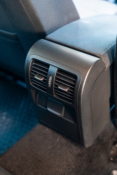 Volkswagen Passat 28 of 30