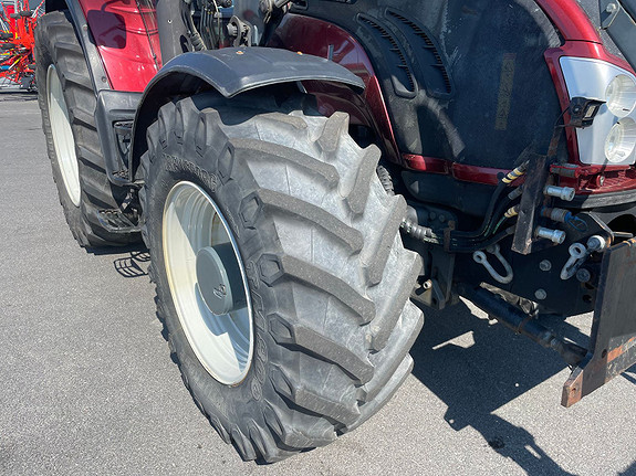 Valtra T213 NY PRIS 2013, kr 650 000,-