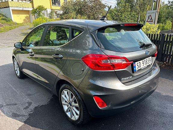 Ford Fiesta 3 of 22