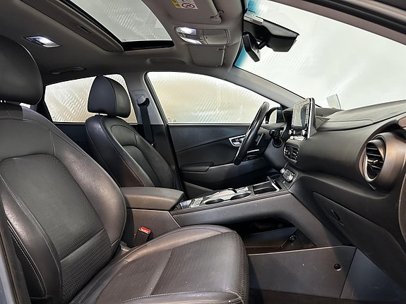 Hyundai Kona 13 of 25