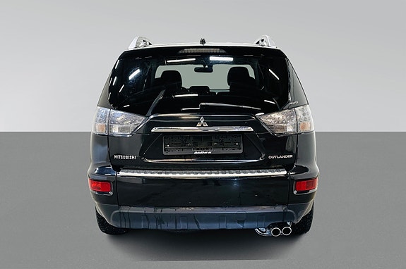 Mitsubishi Outlander 5 of 5