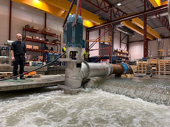 Pumpetesting ved vårt kontor i Sande