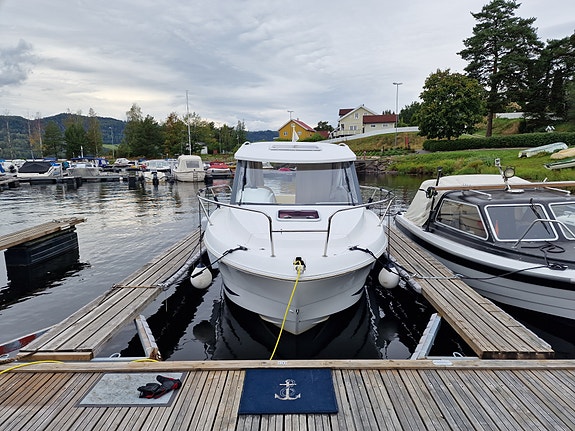 FLOTT FAMILIEBÅT! Beneteau Antares 6.80 3 of 5