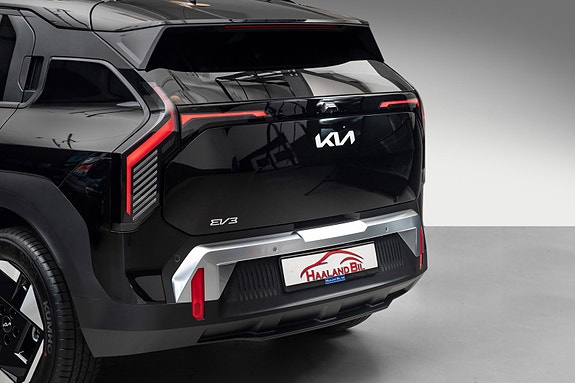 Kia EV3 6 of 30