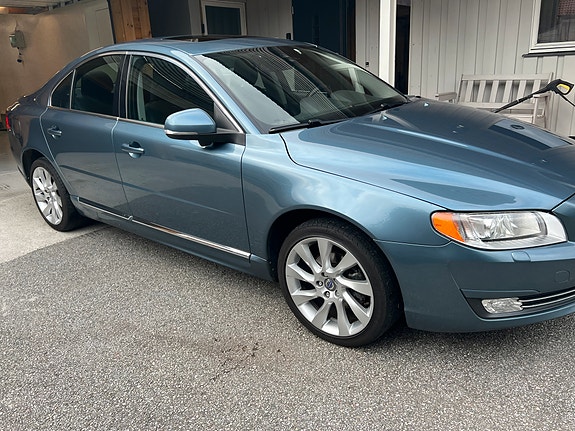 Volvo S80 5 of 24