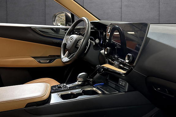 Lexus NX 450h