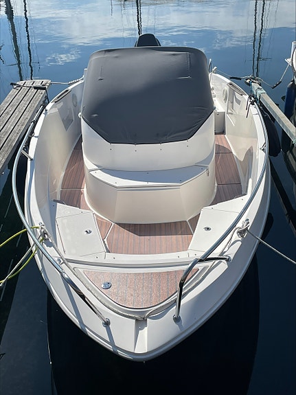 Oceanmaster 630 WA med sterk Suzuki 150 Hk 4-takt / Skjærgårdsjeep 4 of 5