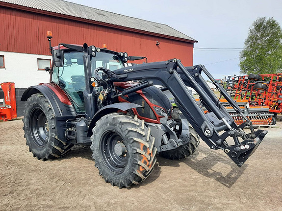 Valtra N174DST GPS Autostyring 2019, kr 1 275 000,-