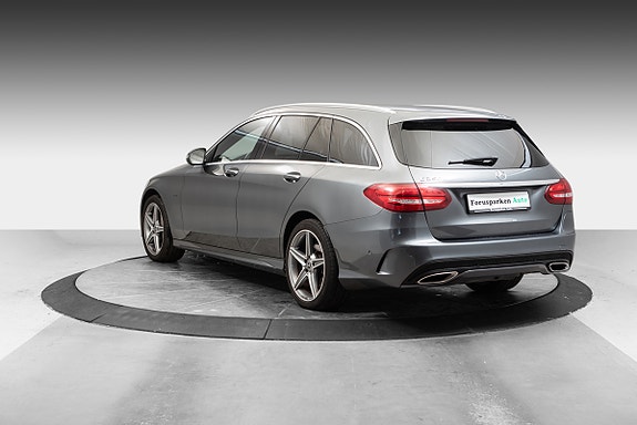 Mercedes-Benz C350 6 of 30
