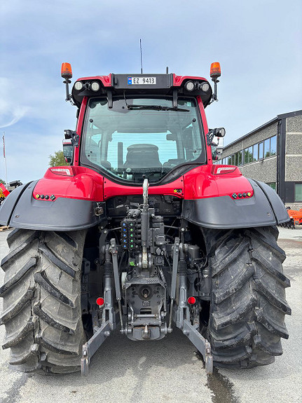 Valtra T174E Direct, GPS cm, Fronthydraulikk, laster 2019, kr 1 423 000,-