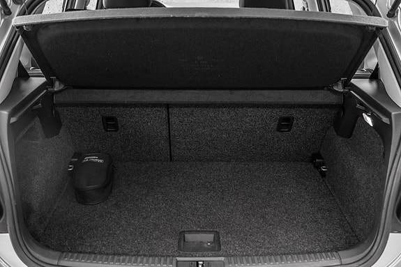 Volkswagen Polo 22 of 23