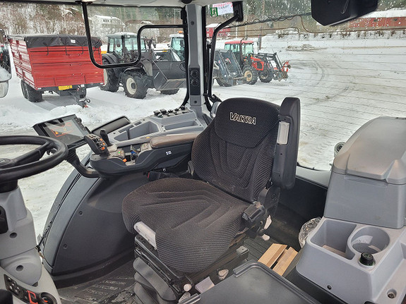 Valtra N174Direct   LITE TIMER 2019, kr 1 279 000,-