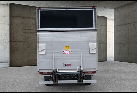 Ford Transit 4 of 21