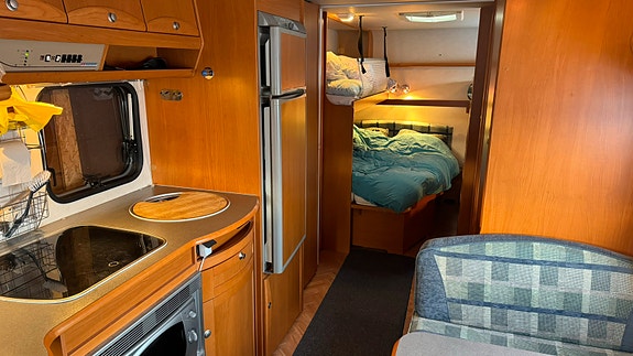 Adria C 743 uk 16 of 28