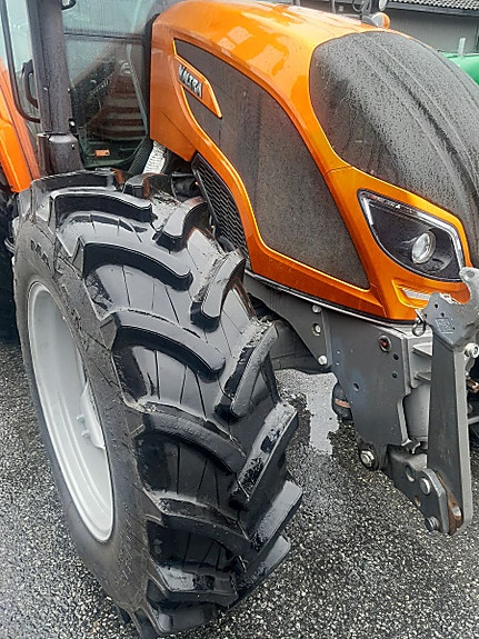 Valtra A114 2018, kr 570 000,-