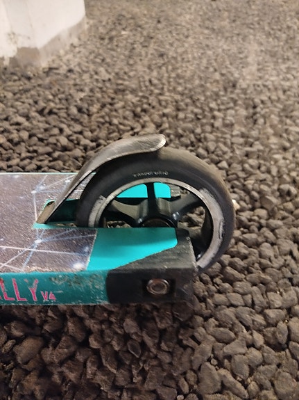 Product image 2 of 9